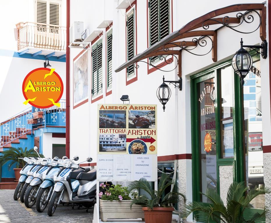 Hotel Ariston Isola di Ustica Екстериор снимка
