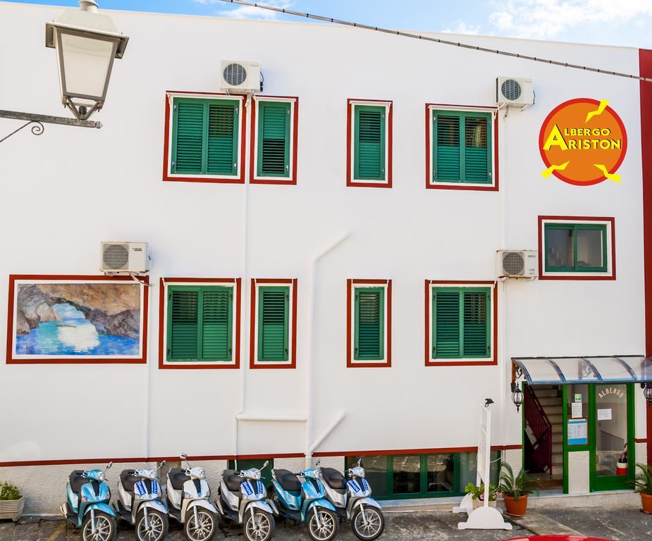 Hotel Ariston Isola di Ustica Екстериор снимка